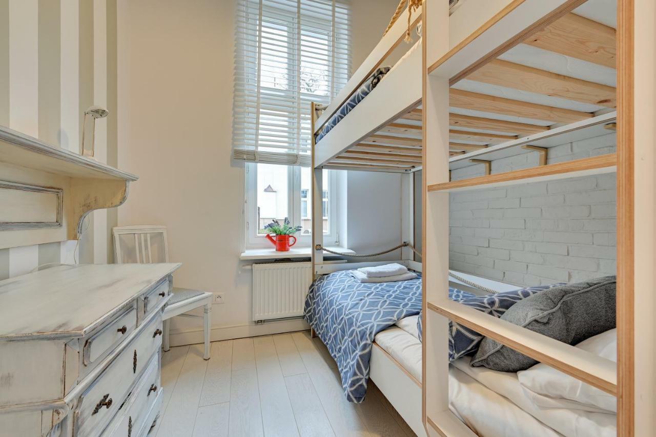 Lion - Scandi Iii Apartment