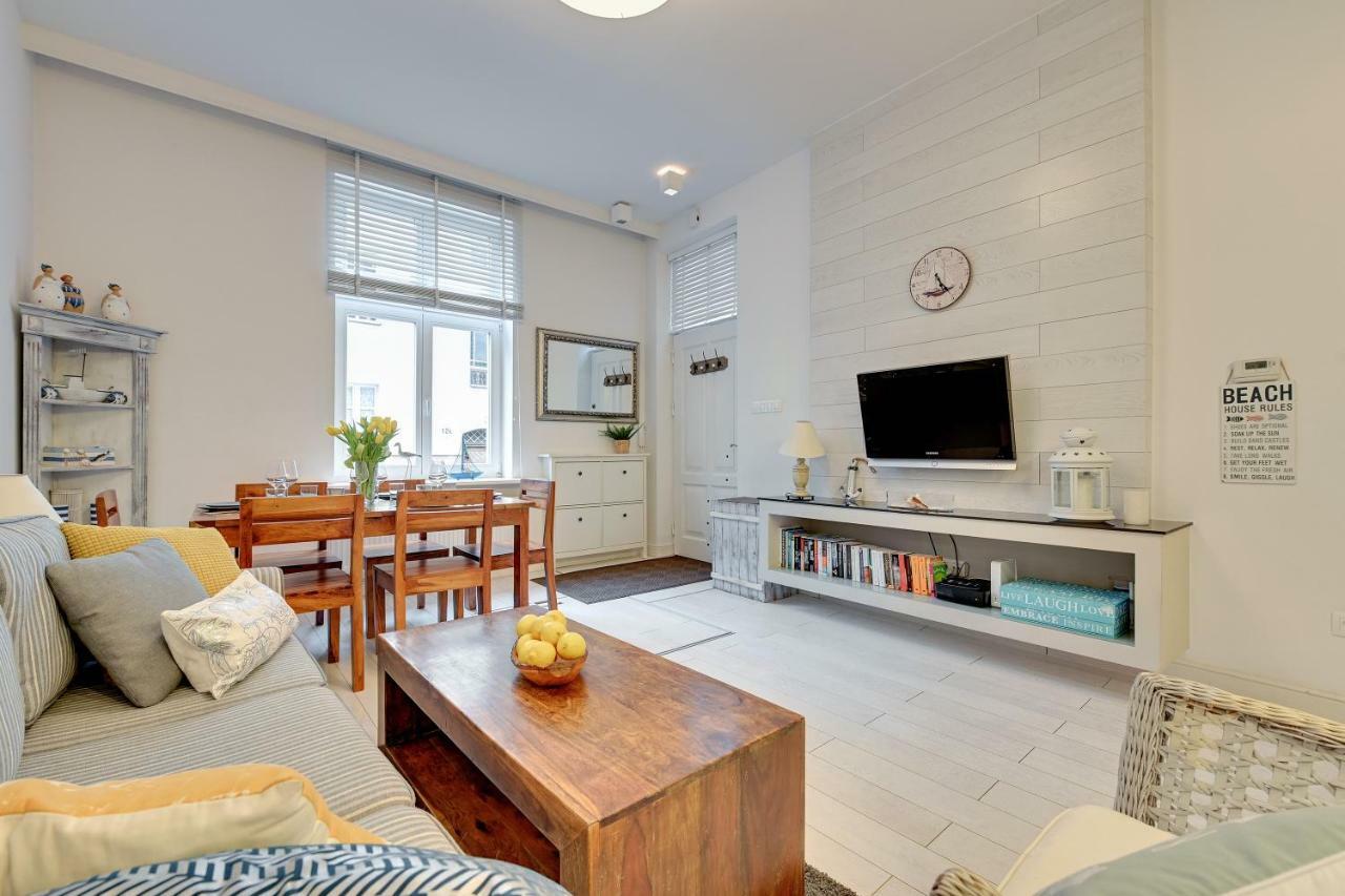 Lion - Scandi Iii Apartment